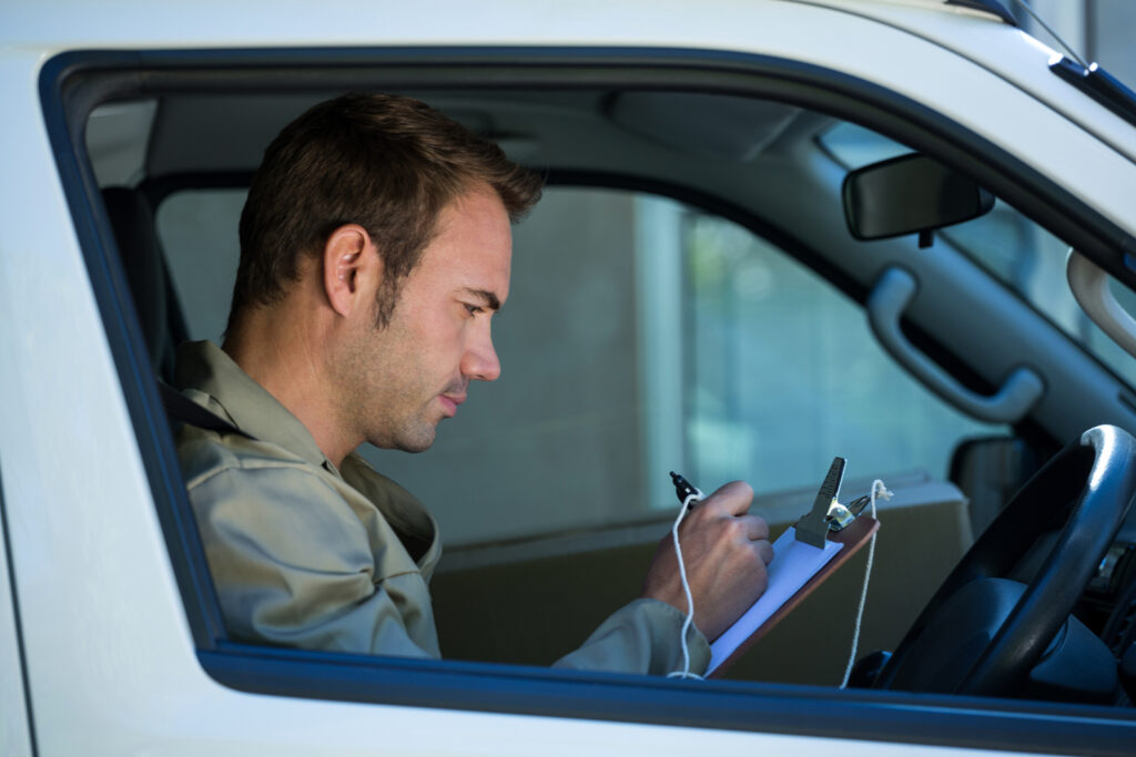 Wat je moet weten voordat je zakelijk een bestelbus gaat leasen